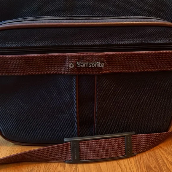 Samsonite Silhouette 4 Travel Carryon Bag - Picture 2 of 11